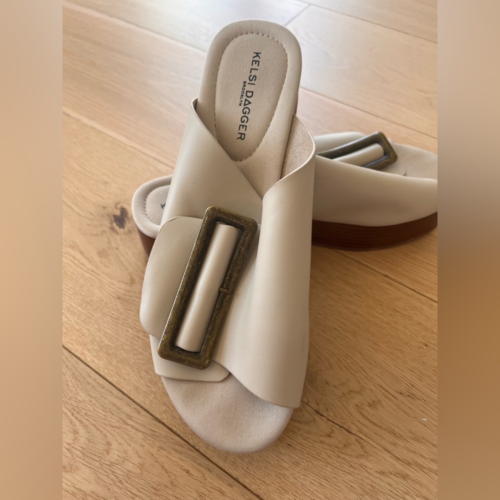 Kelsi Dagger Brooklyn Slide Sandals – Nude/Beige Size 8 - Picture 2 of 9